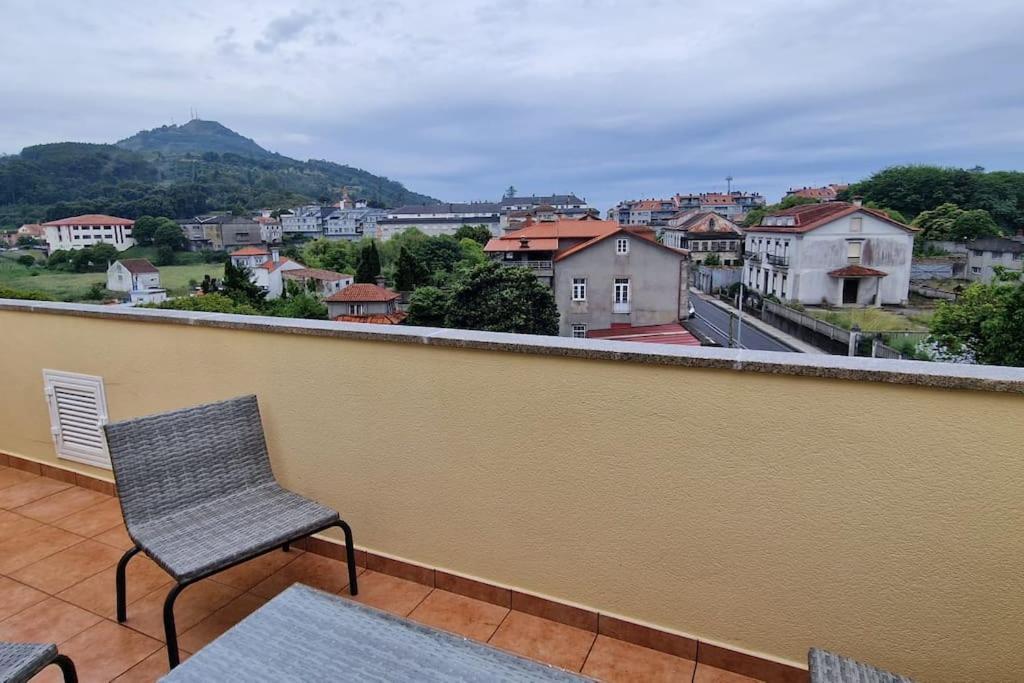 Apartamento Nuevo Con Terraza Y Plaza De Garaje А-Гуарда Екстер'єр фото
